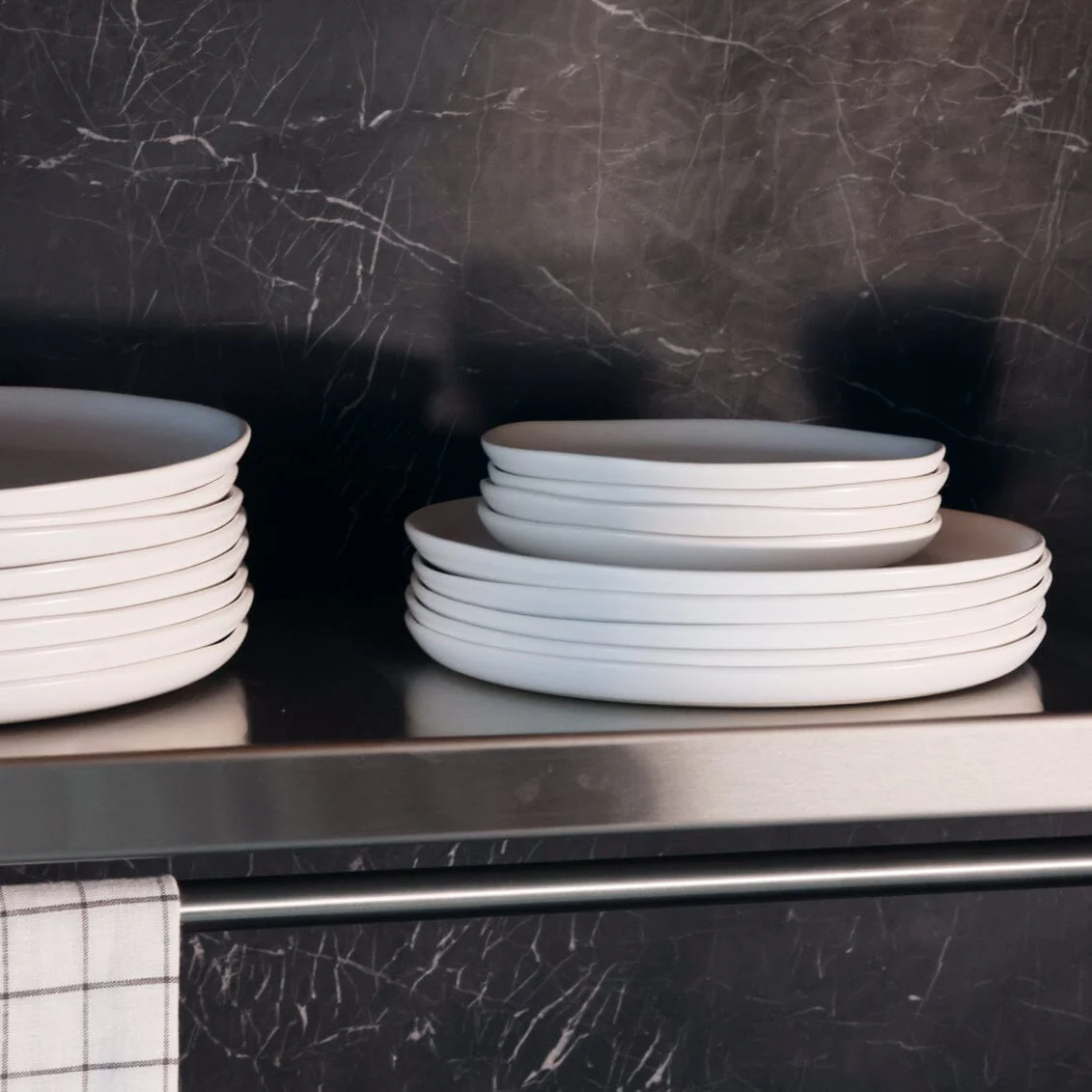 Dessert Plates - Image 40